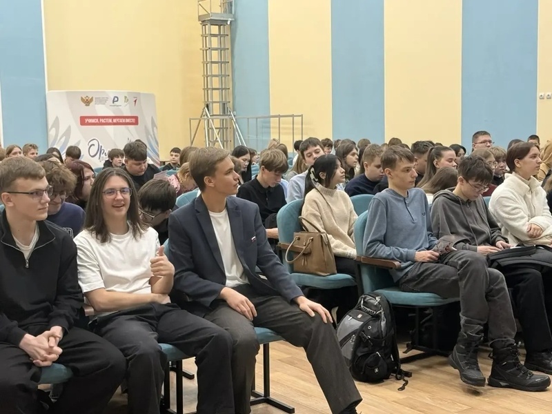 В СОШ №133 рассказали о профилактике ВИЧ-инфекции и вирусных гепатитов В и С