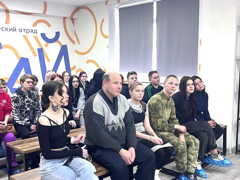 Управление молодежной политики совместно с Центром СПИД проинформировали молодежь о ВИЧ-инфекции 