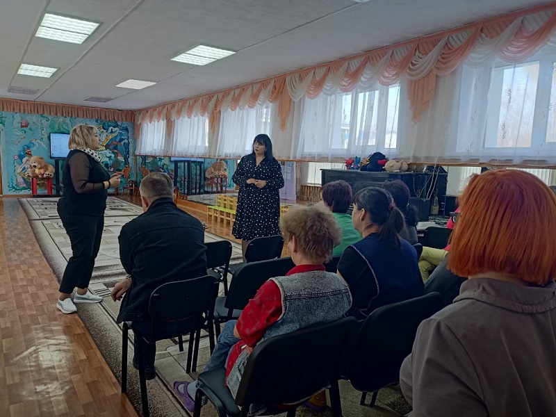 В социально-реабилитационном центре «Надежда» прошел семинар по профилактике ВИЧ-инфекции